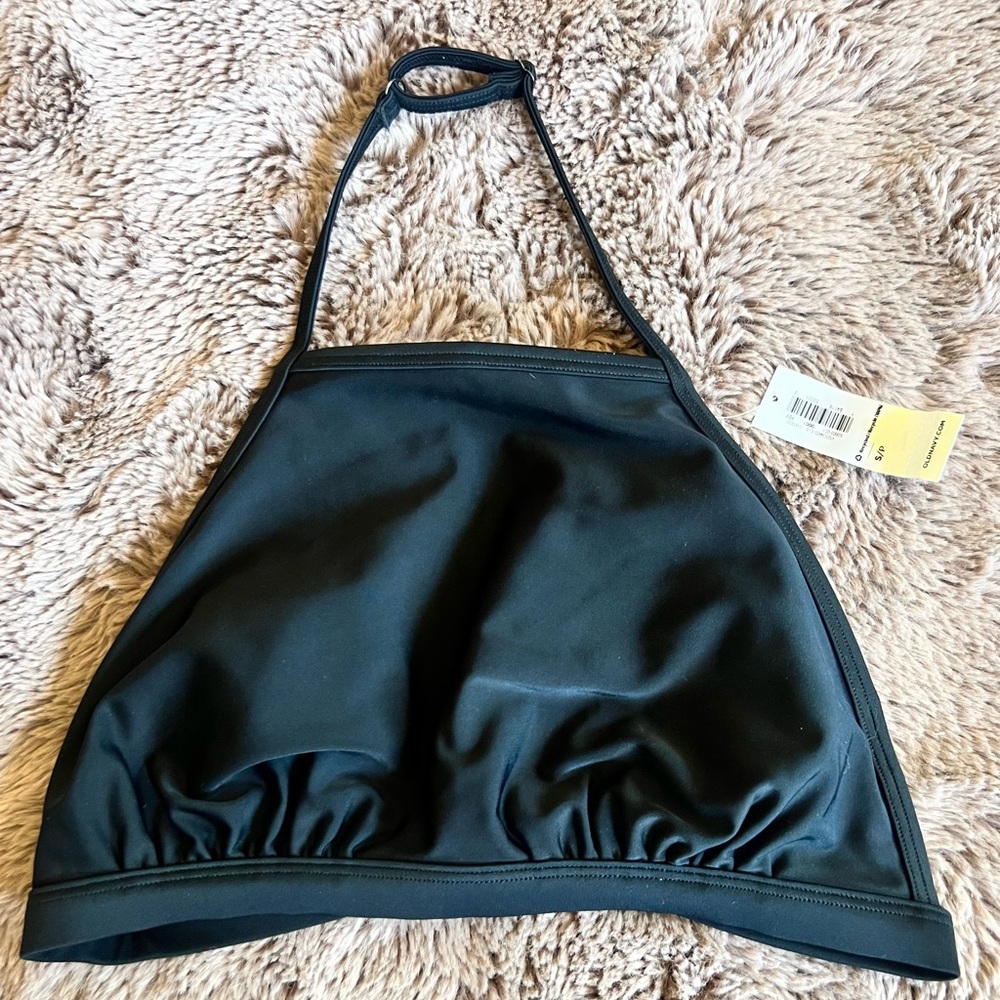Old Navy Black Halter Bikini Top. Size S/P. Adjustable straps. NWT.